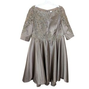 JJ's House Taupe Satin & Lace A-Line Mother of the Bride Dress NWT Size 20W